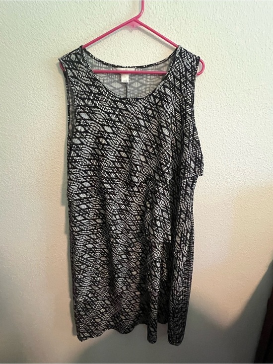 CJ Banks Dresses & Skirts - CJ Banks Sleeveless Black & White Printed Tank Dress 1X